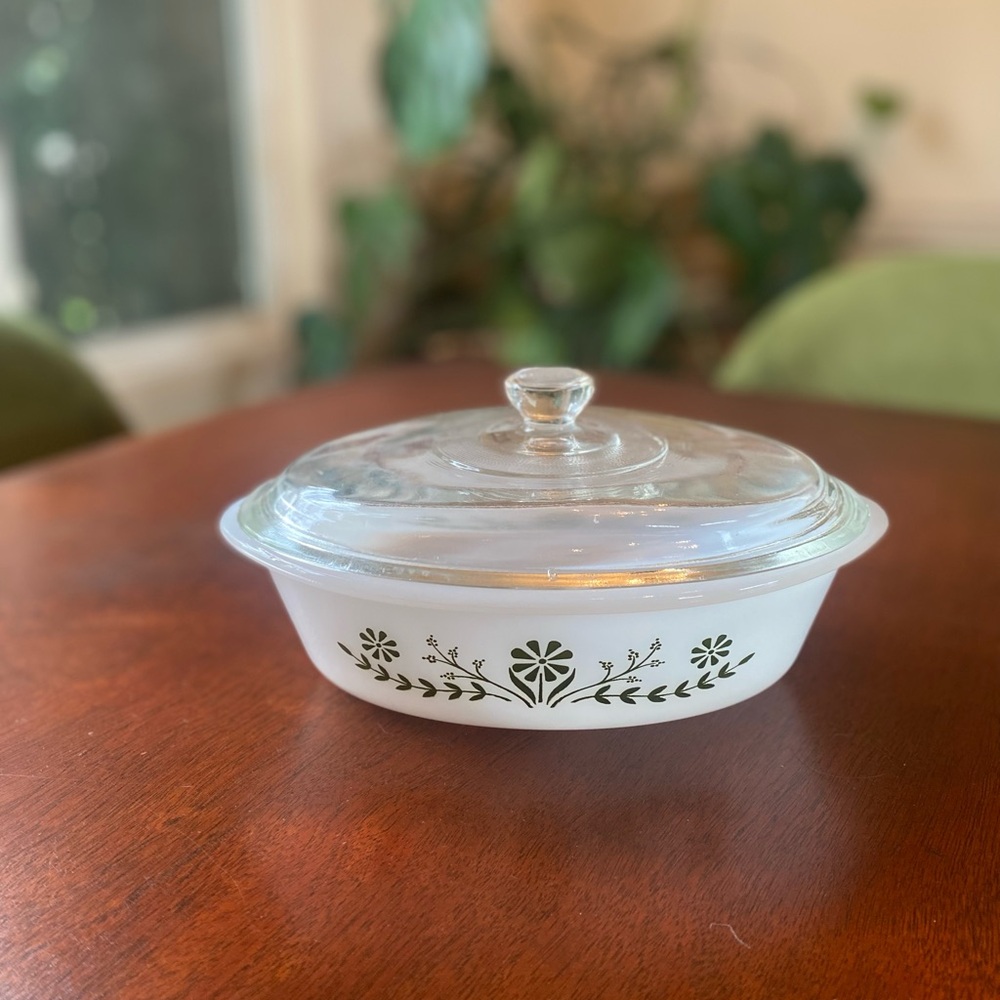 Vintage Glasbake Jeanette Primrose Dream
Green Milk Glass Oval Casserole Dish